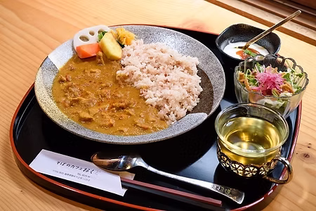 パッションフルーツの情熱カレー.jpg
